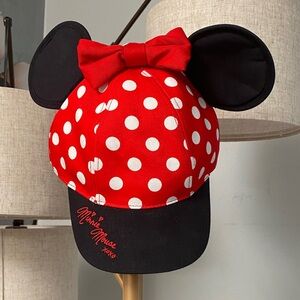Disney Parks Minnie Mouse Ear Cap with Bow size Youth Medium
